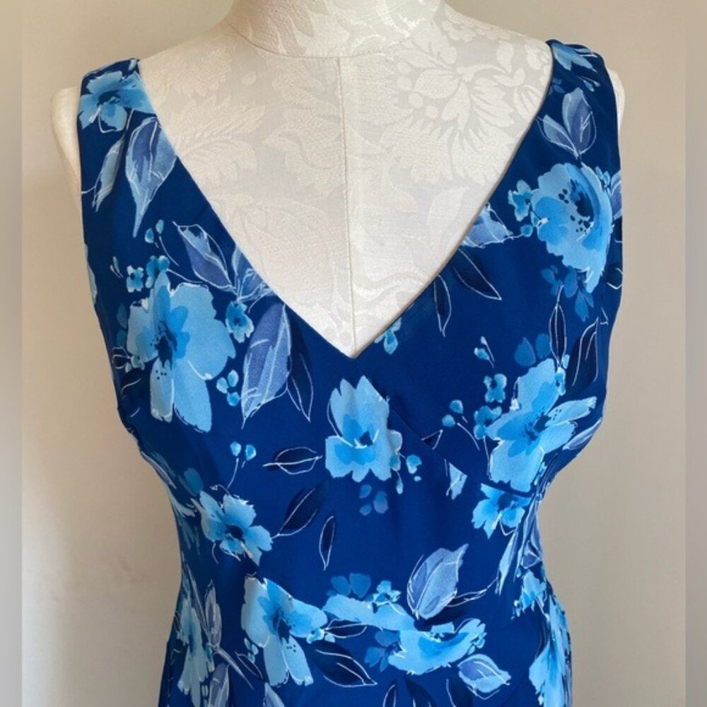 Evan Picone Fit & Flare Blue Floral Sleeveless Midi Dress Size 14P - Picture 5 of 10